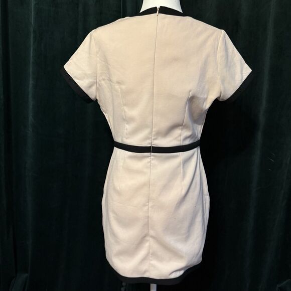 Missguided Nude Mini Dress Deep V Neck Womens Size 10 - Picture 3 of 13